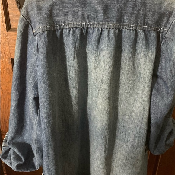 Old Navy little girls stone-washed Jean dress. Size 8. Pre-owned. - Picture 4 of 11